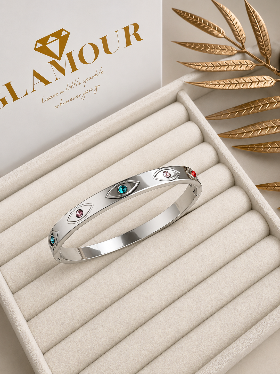 Eye bracelet