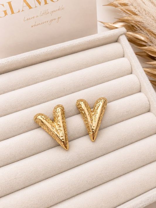 18K GOLD PLATED HEART SHAPE EARRINGS